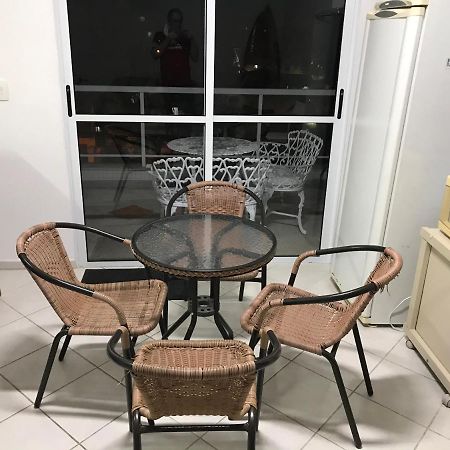 Apto Ubatuba Com Piscina Exterior foto